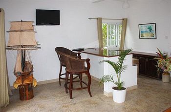 Bord Mer Villa 马埃岛 外观 照片
